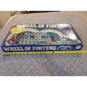 Vintage 1985 Wheel of Fortune Board Game 3rd Edition Complete with Box